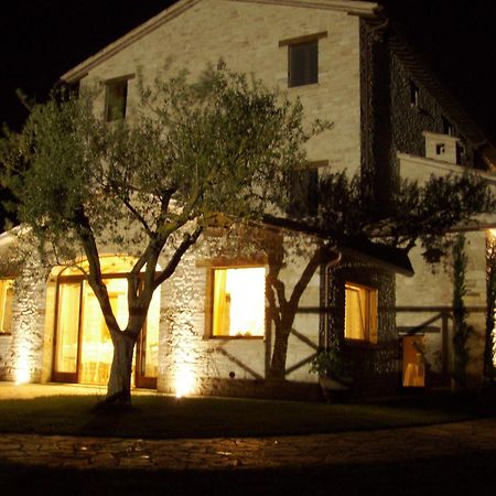 Agriturismo Casal San Sergio 포솜브로네 외부 사진